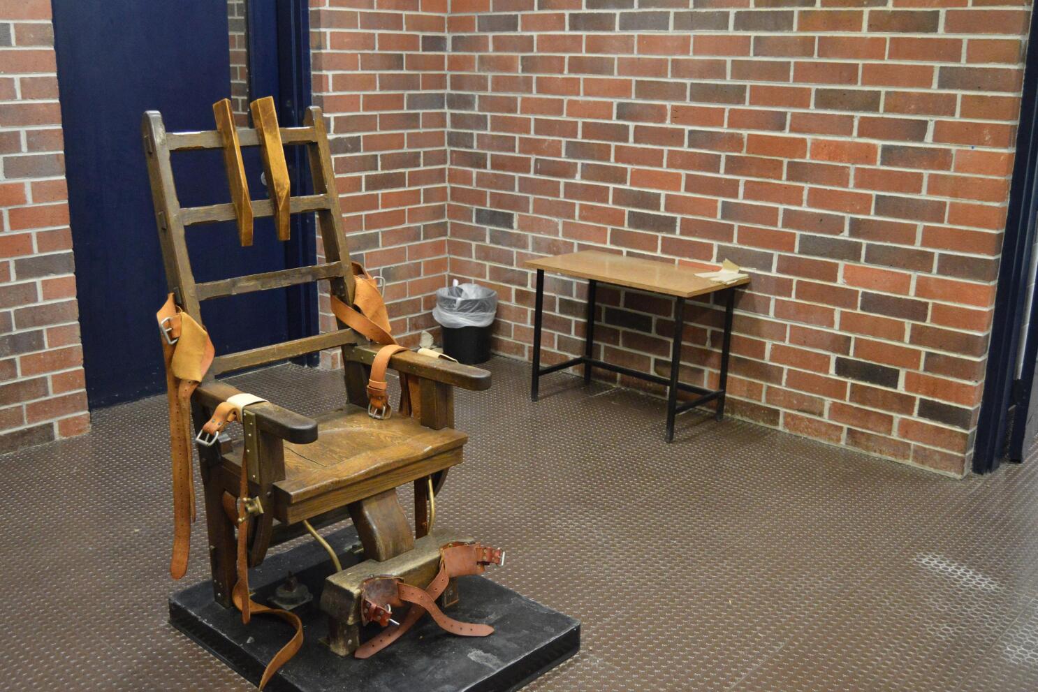 Electric chair firing squad s legality at S. Carolina court AP News